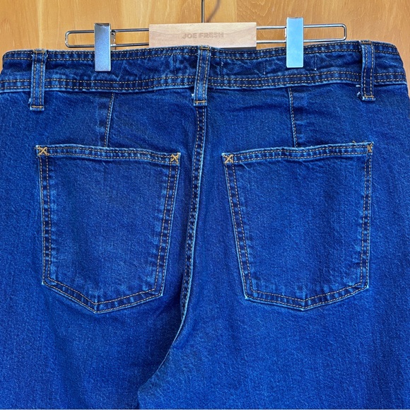 Universal Thread Sailor Wide-Leg High-Rise Ankle Jeans - Picture 6 of 11